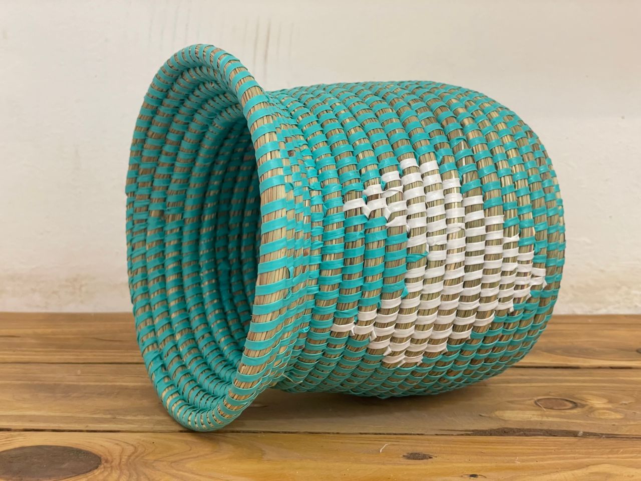 Pot de Fleur Turquoise et Blanc – Image 2