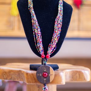 Collier en Perles Multicolores